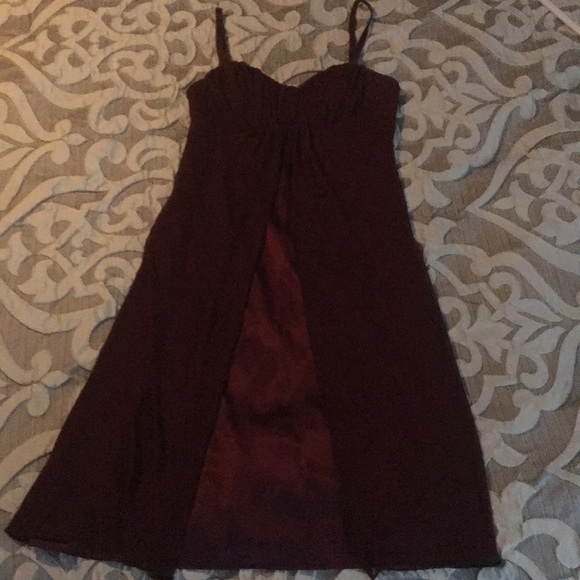 Beautiful Burgundy, mid to knee length dress. - Picture 12 of 12
